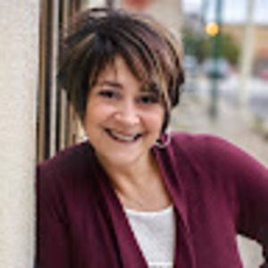 Meet your Posher, Debra